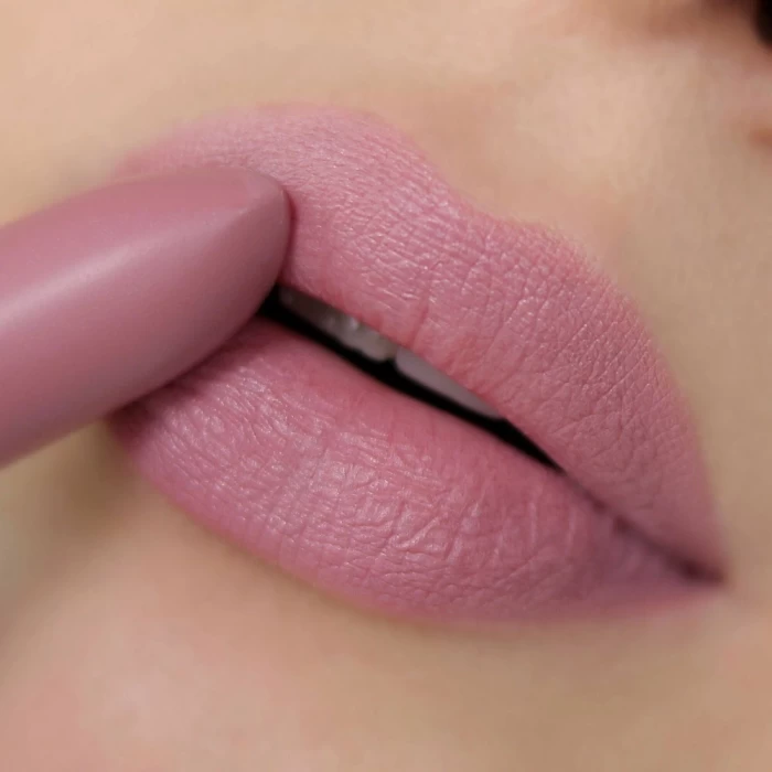 Матовая помада для губ Relouis Icon Look