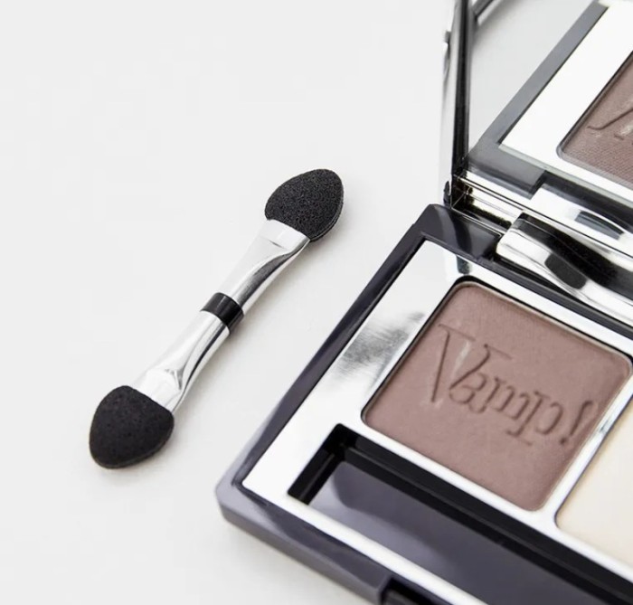 Компактные двойные тени Pupa Vamp! Duo тон 006 коричневый ванильный 