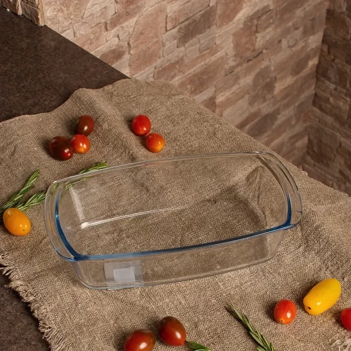 Форма для запекания из жаропрочного стекла 1.5 л с крышкой
