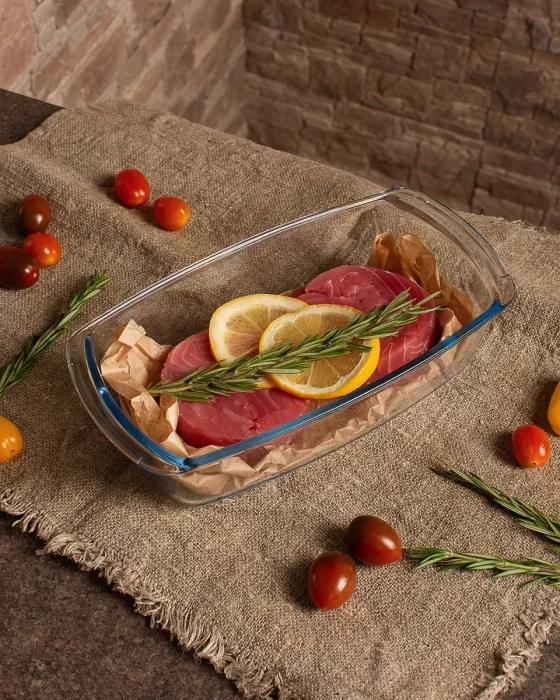 Форма для запекания из жаропрочного стекла 1.5 л с крышкой