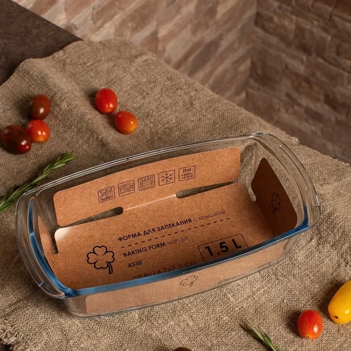 Форма для запекания из жаропрочного стекла 1.5 л с крышкой