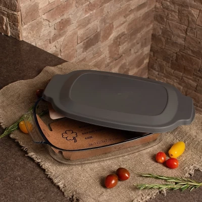 Форма для запекания из жаропрочного стекла 2.7л с крышкой