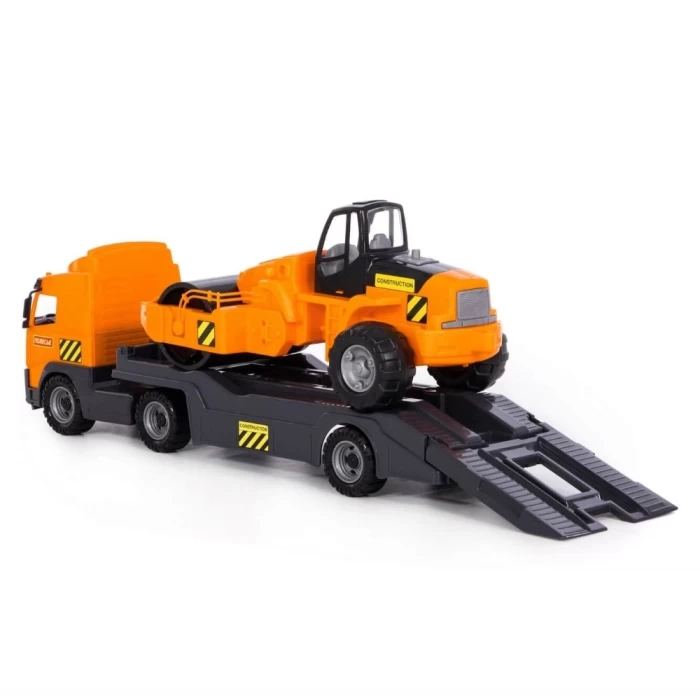 Автомобиль-трейлер + дорожный каток в сеточке