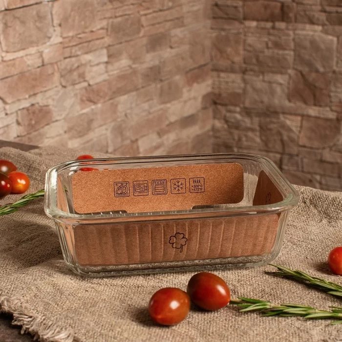 Контейнер из жаропрочного стекла с крышкой 1л