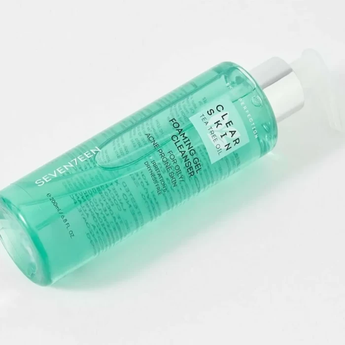 Очищающая пенка-гель с маслом чайного дерева 200мл