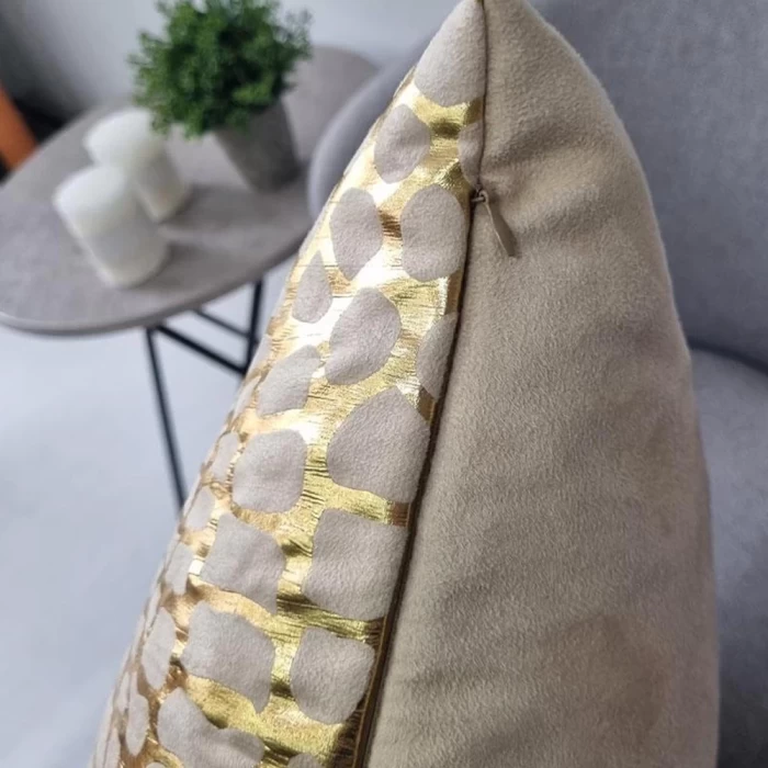 Наволочка декоративная Matex Luxury Крокодил 47х47