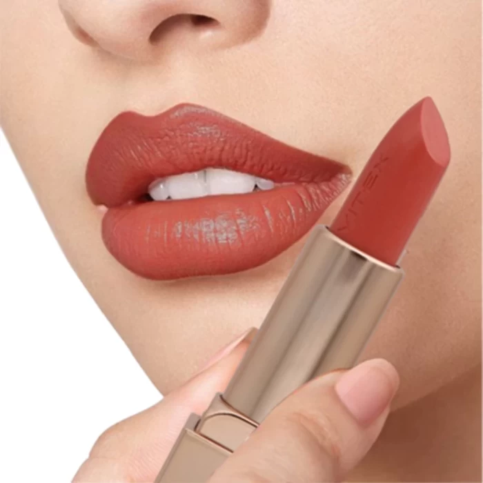 Губная помада Витэкс Luxshow