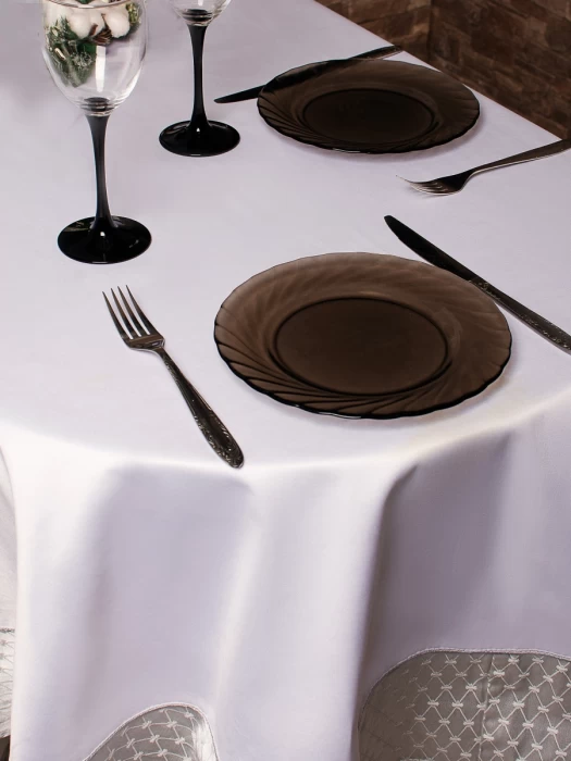 Скатерть прямоугольная ТМ "ЦУМ" 150х200см 5469